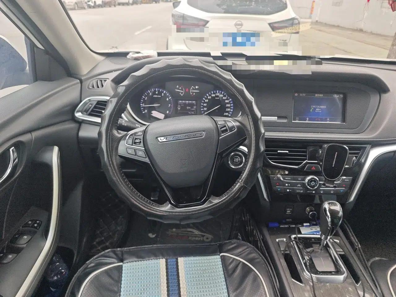 Venucia T90 2017 2.0L CVT Smart Edition — миниатюра 11