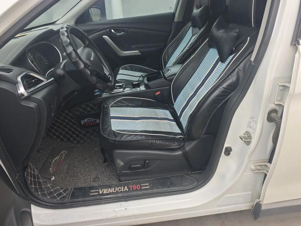 Venucia T90 2017 2.0L CVT Smart Edition — миниатюра 16
