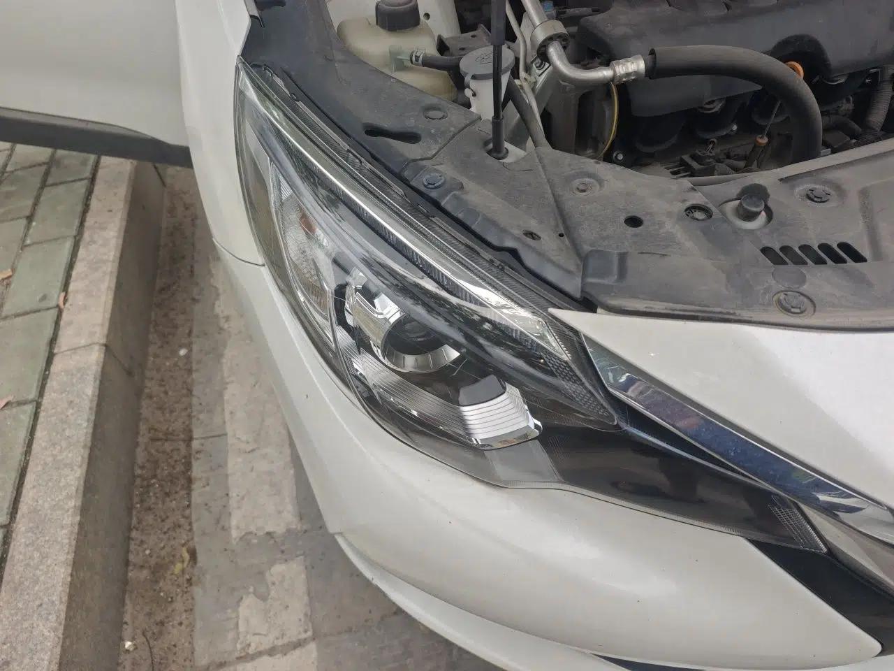 Venucia T90 2017 2.0L CVT Smart Edition — миниатюра 7