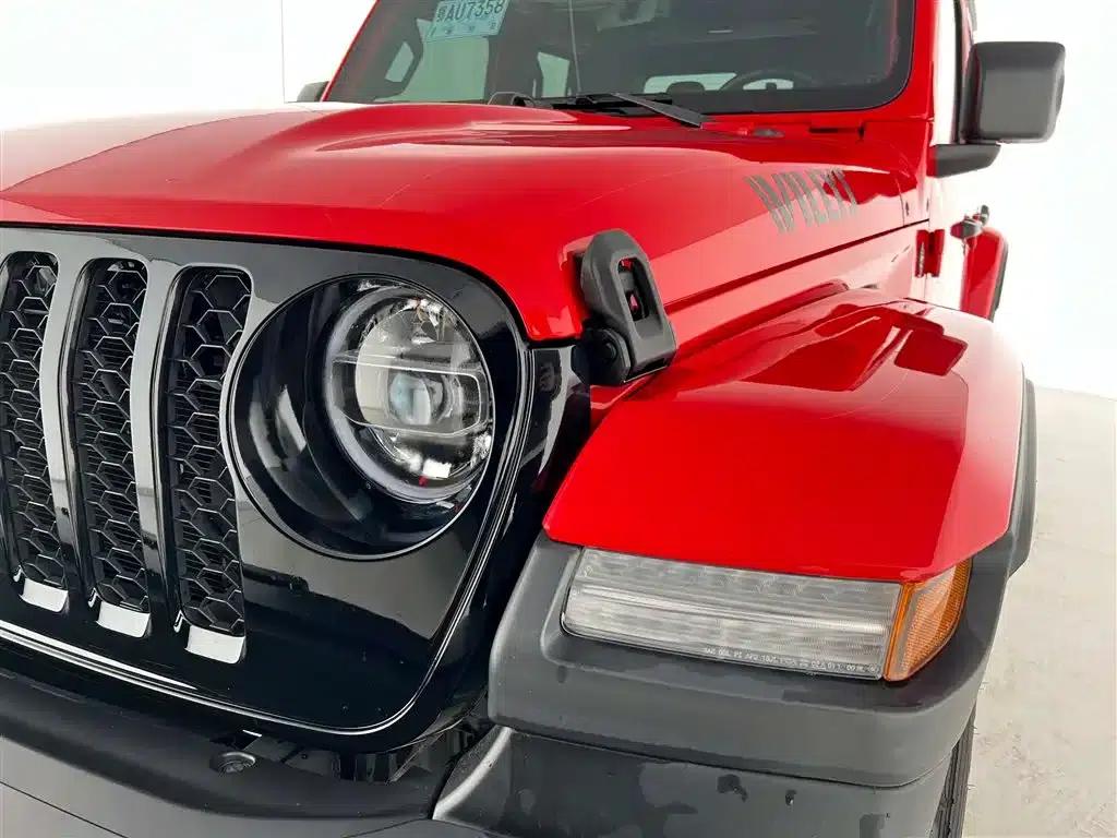 Gladiator 2022 3.6L First Edition — миниатюра 8