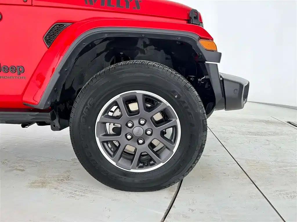 Gladiator 2022 3.6L First Edition — миниатюра 10