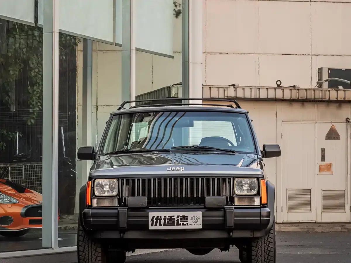 Beijing Jeep 2002 4.0L Manual 4WD — миниатюра 2