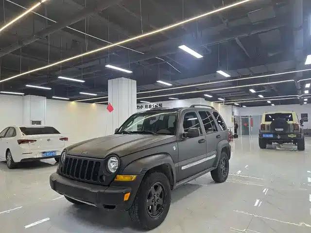 2004 Liberty 3.7L