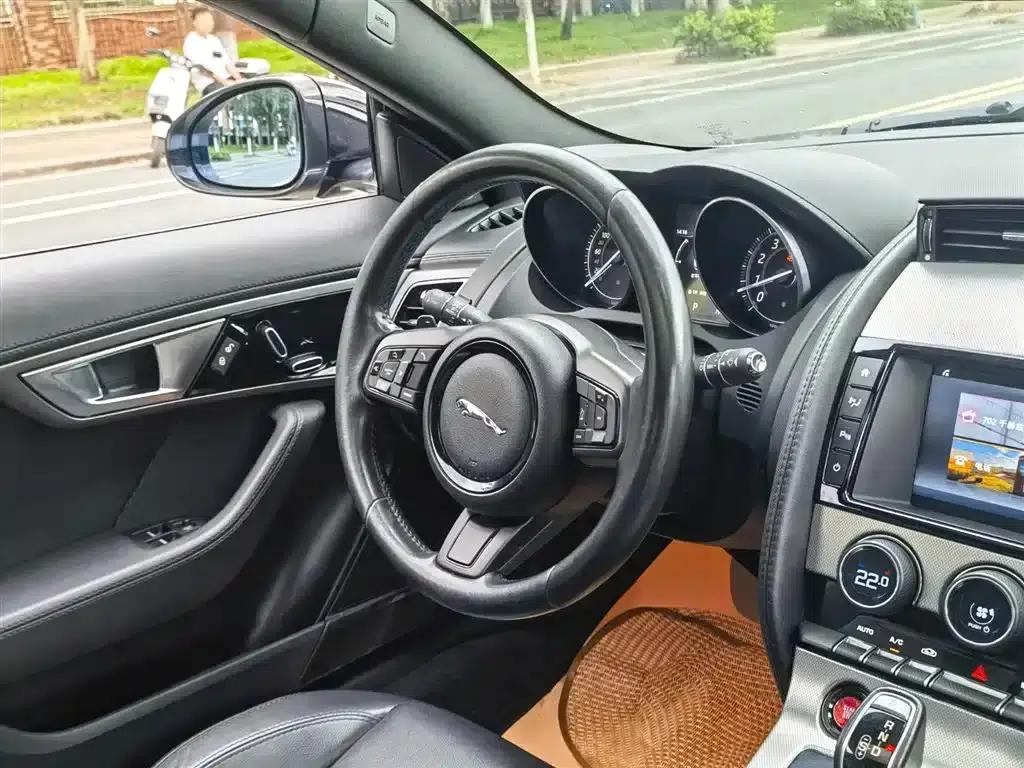 Jaguar F-TYPE 2016 3.0 SC Hardtop — миниатюра 10