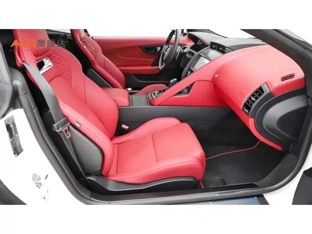 Jaguar F-TYPE 2024 P300 75th Anniversary Edition Hardtop — миниатюра 8
