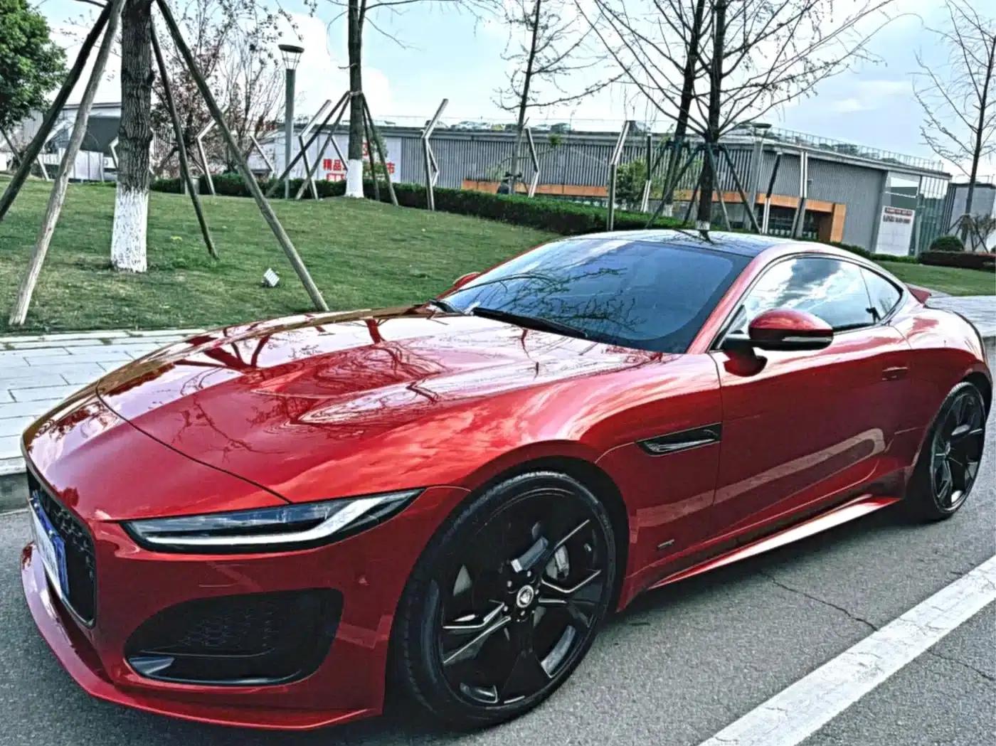Jaguar F-TYPE 2024 P300 75th Anniversary Edition Hardtop — миниатюра 1