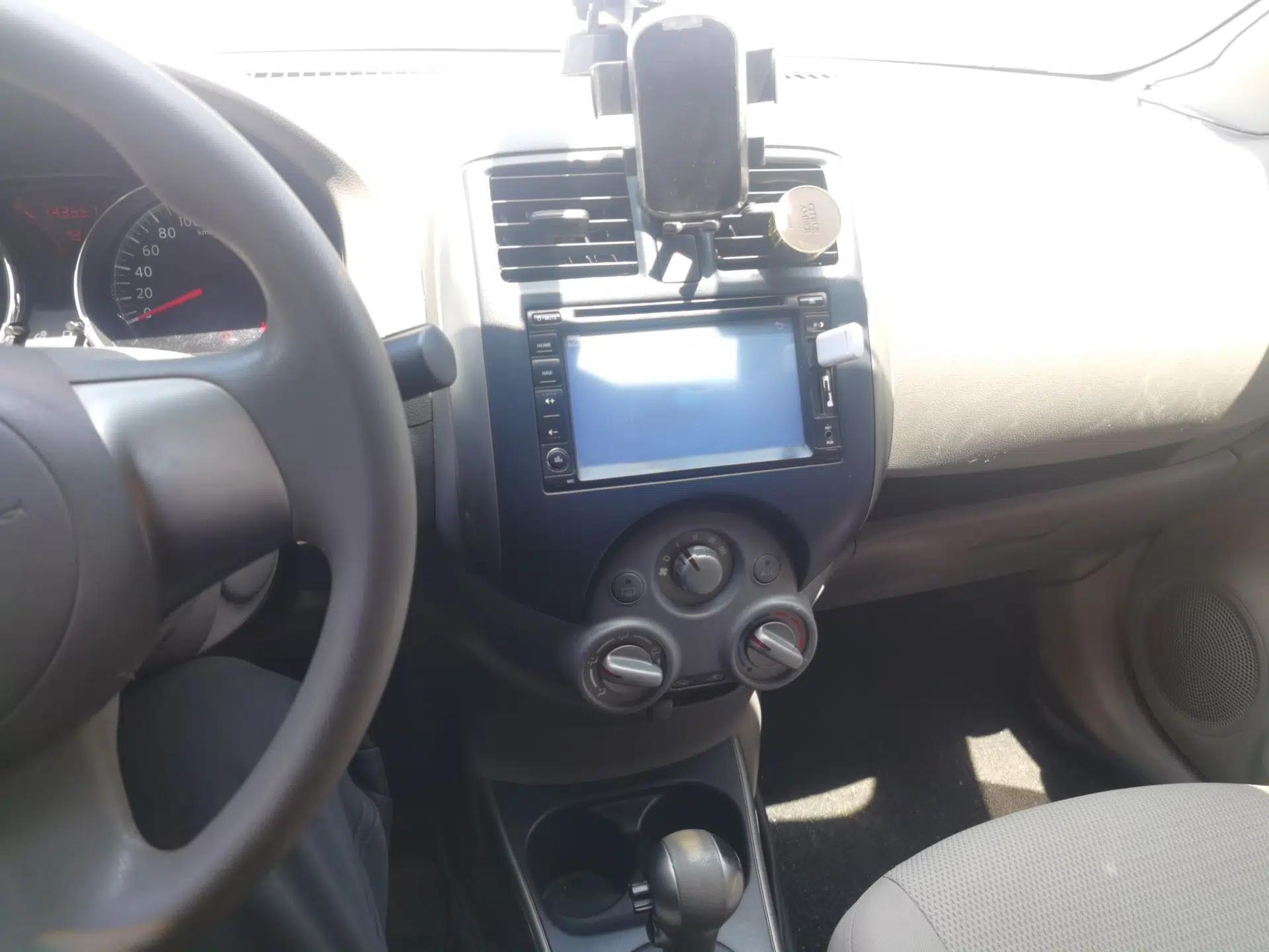 Nissan Sunny 2011 1.5XL CVT Luxury Edition — миниатюра 14
