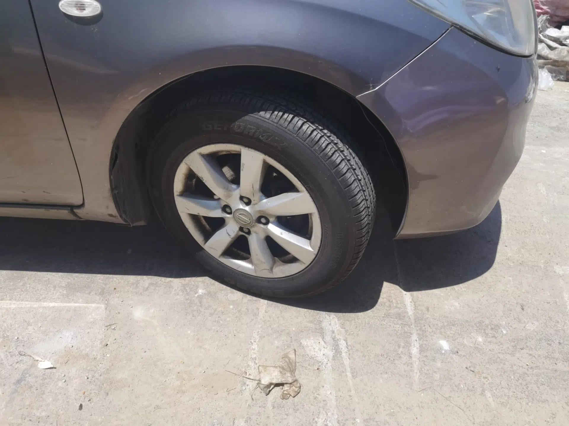 Nissan Sunny 2011 1.5XL CVT Luxury Edition — миниатюра 8