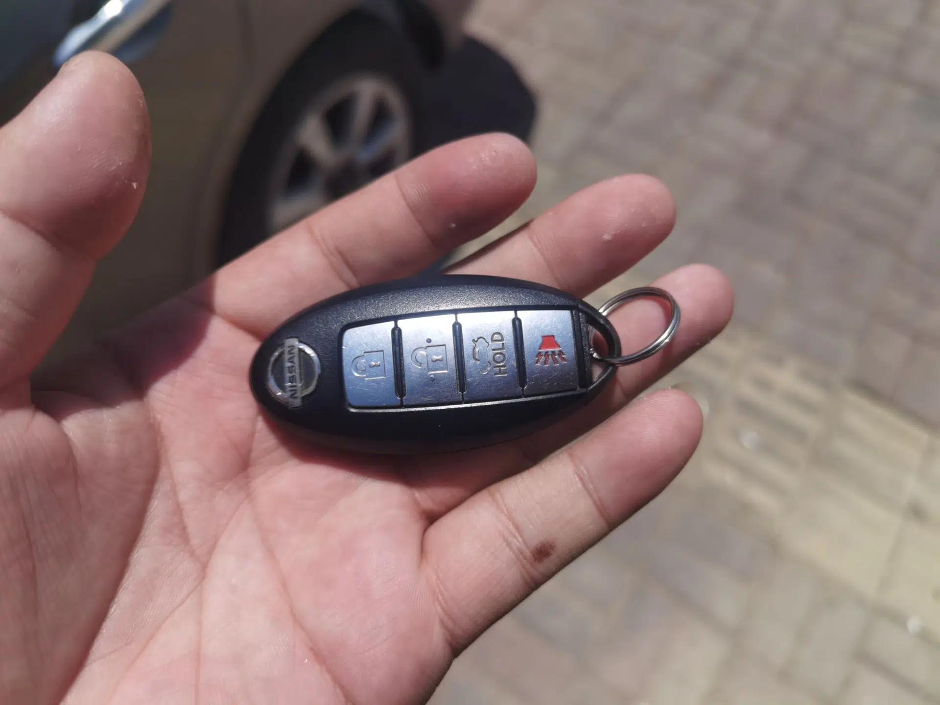 Nissan Sunny 2011 1.5XL CVT Luxury Edition — миниатюра 9