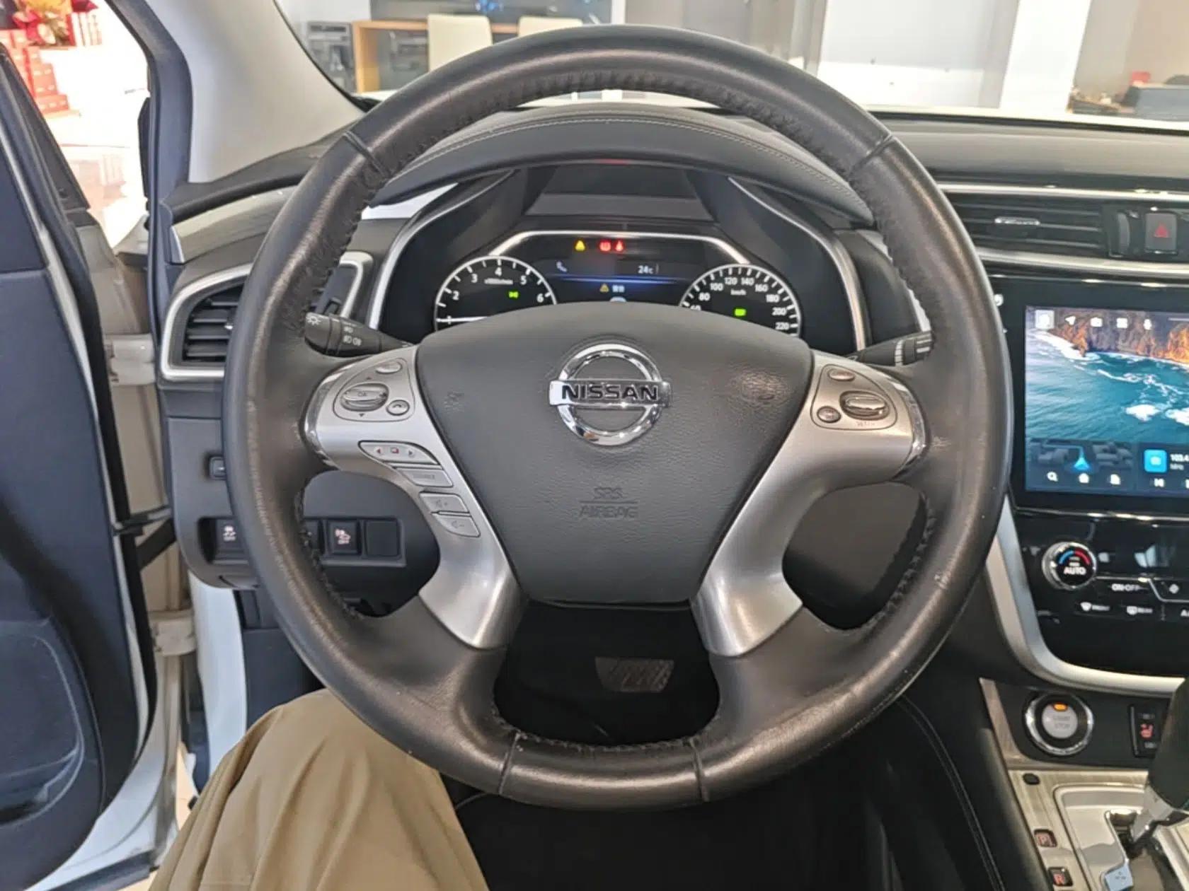 Nissan Murano 2021 2.5 S/C HEV XE Four-Wheel Drive Hybrid SmartConnect Prestige Edition — миниатюра 13