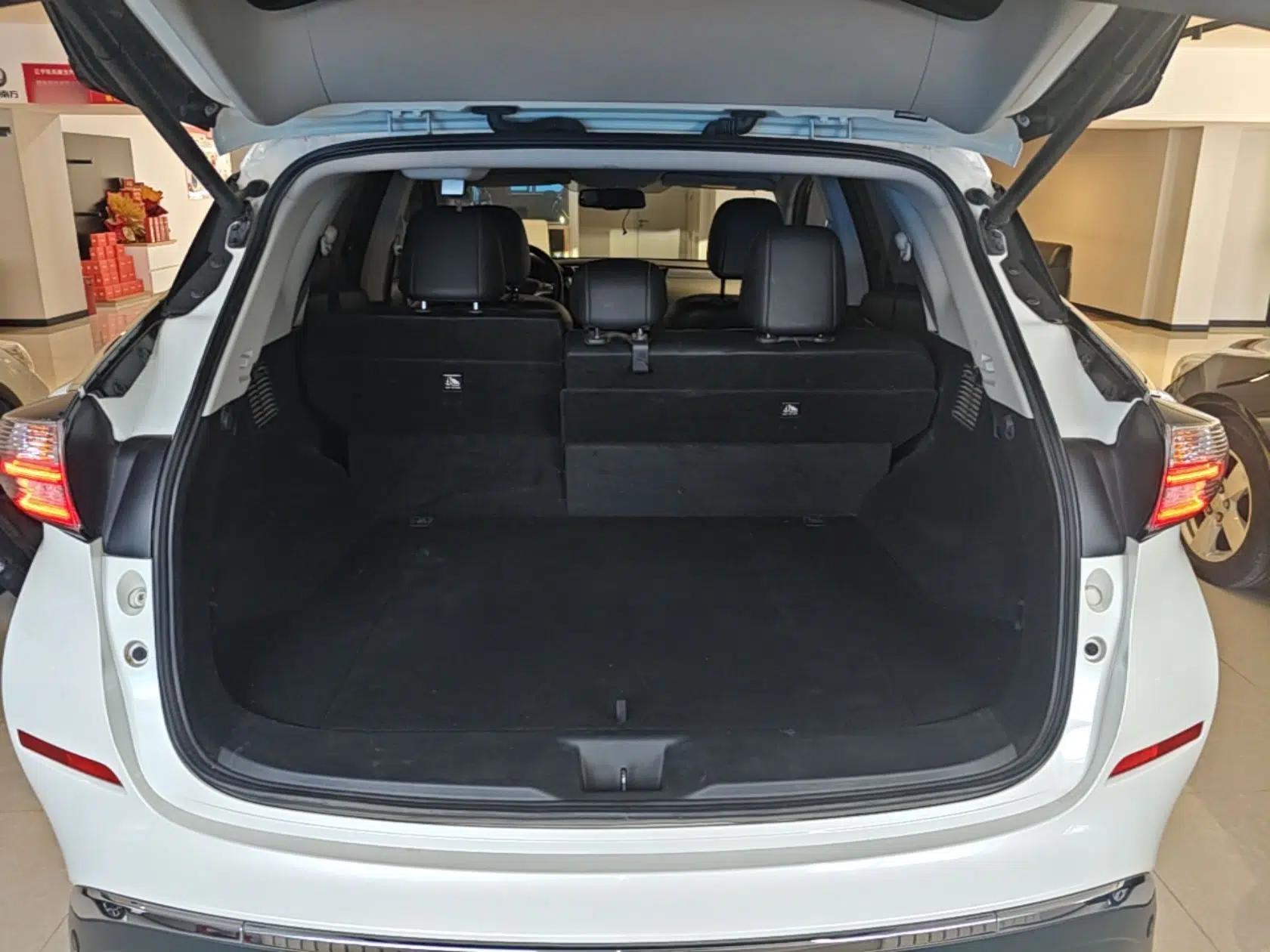 Nissan Murano 2021 2.5 S/C HEV XE Four-Wheel Drive Hybrid SmartConnect Prestige Edition — миниатюра 21