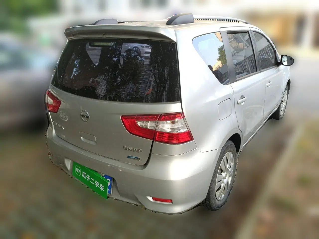 Nissan Livina 2013 1.6XE Manual Comfort Edition — миниатюра 6