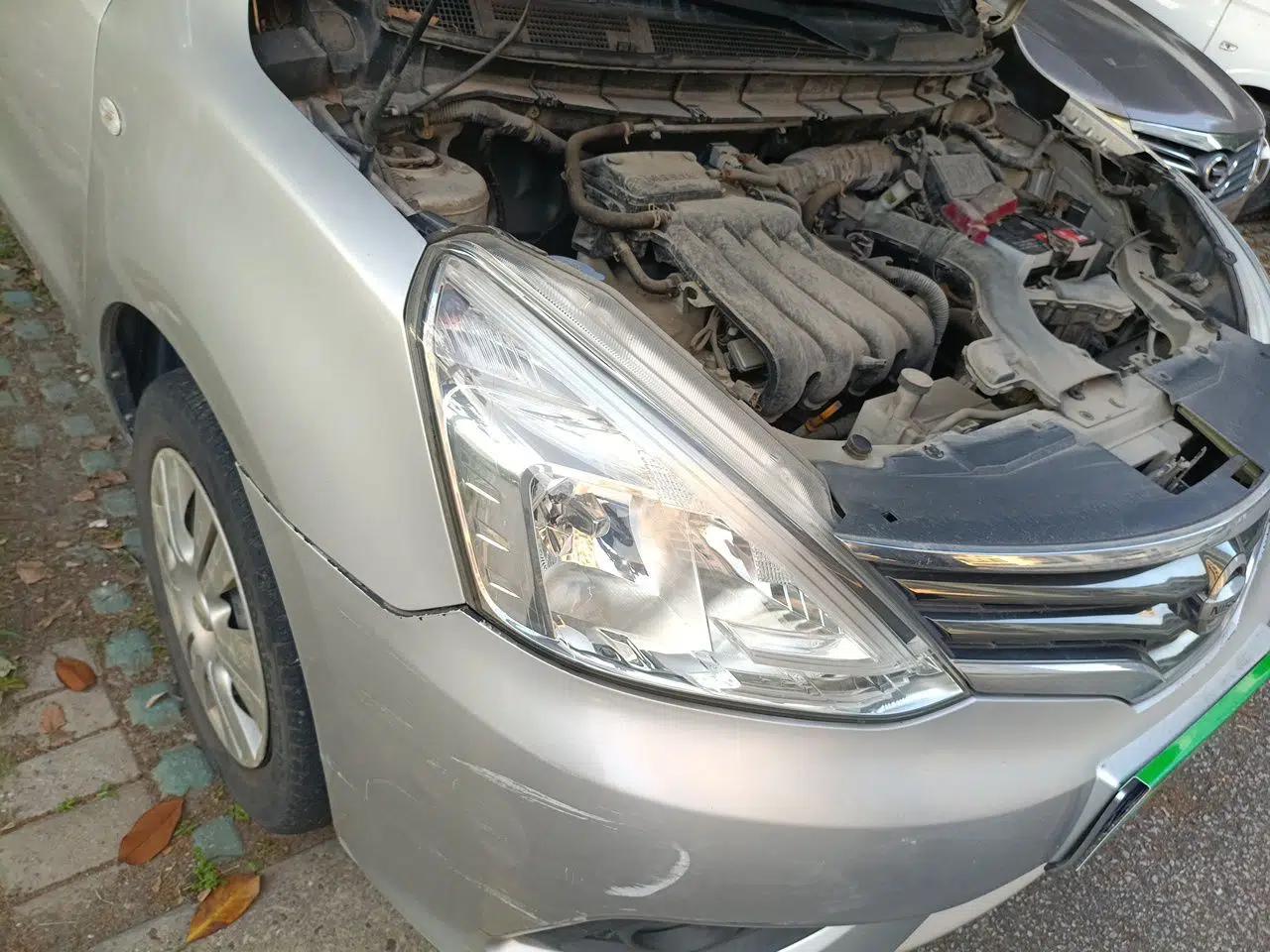 Nissan Livina 2013 1.6XE Manual Comfort Edition — миниатюра 7