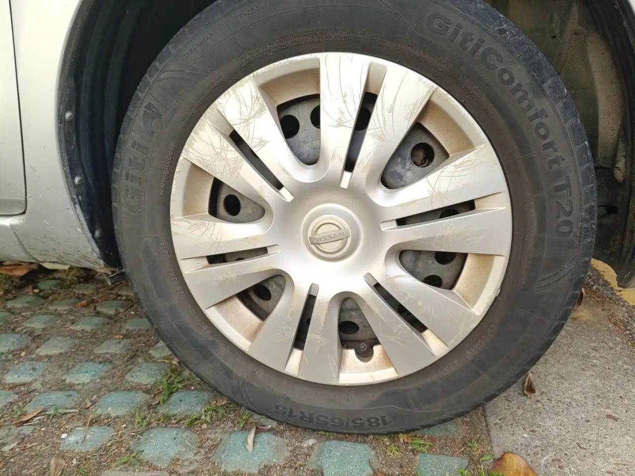 Nissan Livina 2013 1.6XE Manual Comfort Edition — миниатюра 8