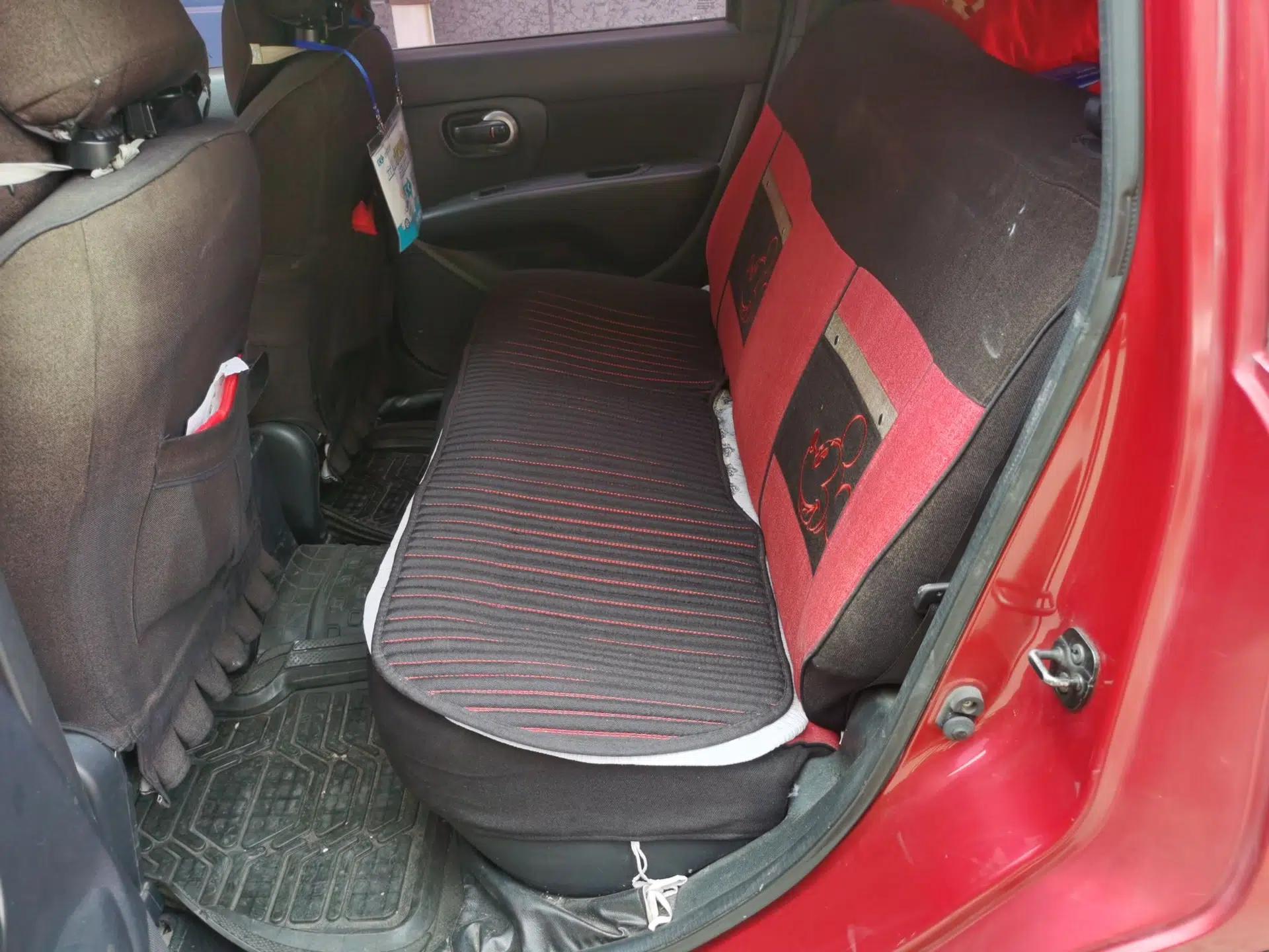 Nissan Livina 2010 Jingyue Edition 1.6L Manual All-Around Model — миниатюра 18