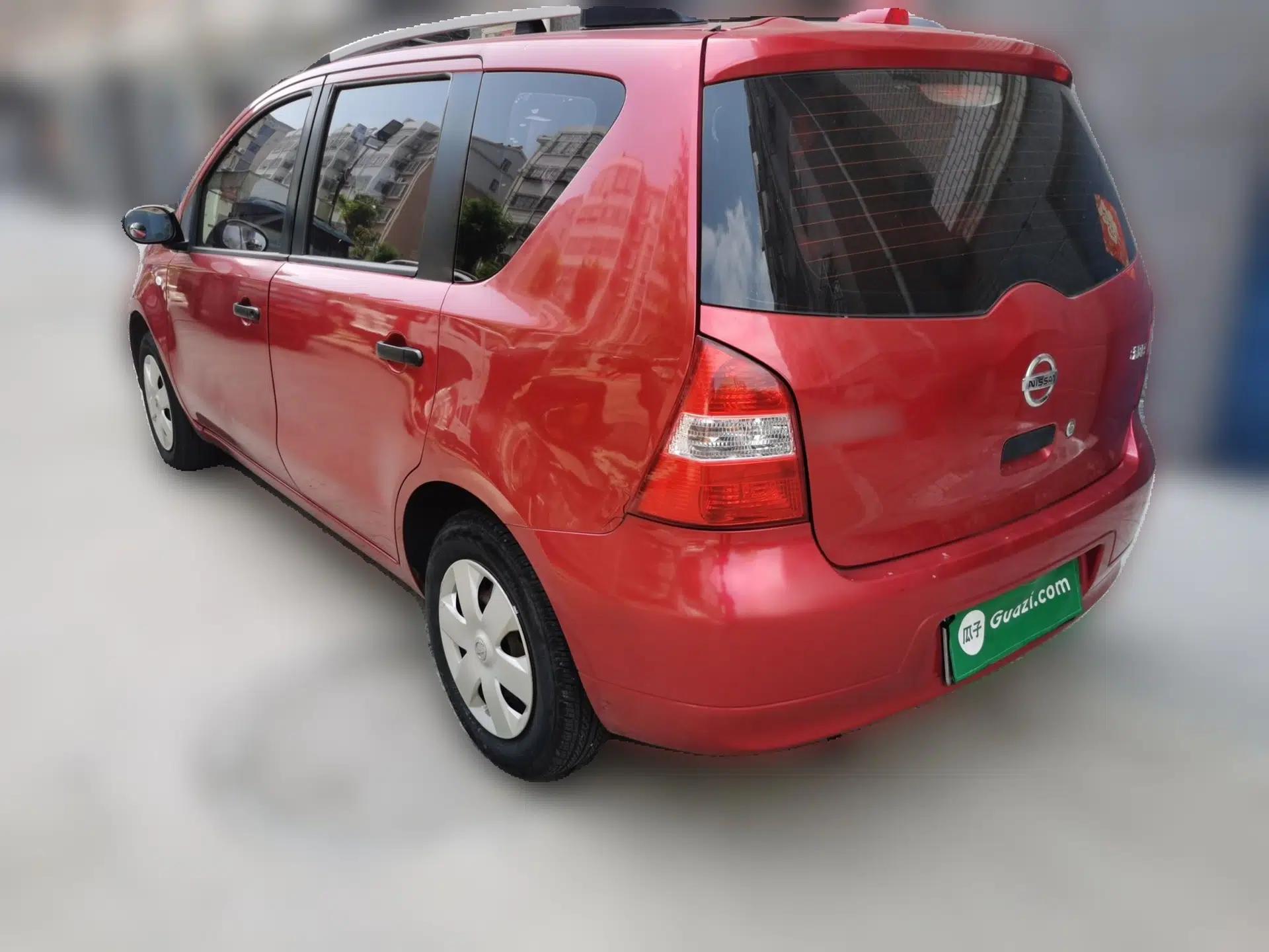 Nissan Livina 2010 Jingyue Edition 1.6L Manual All-Around Model — миниатюра 4