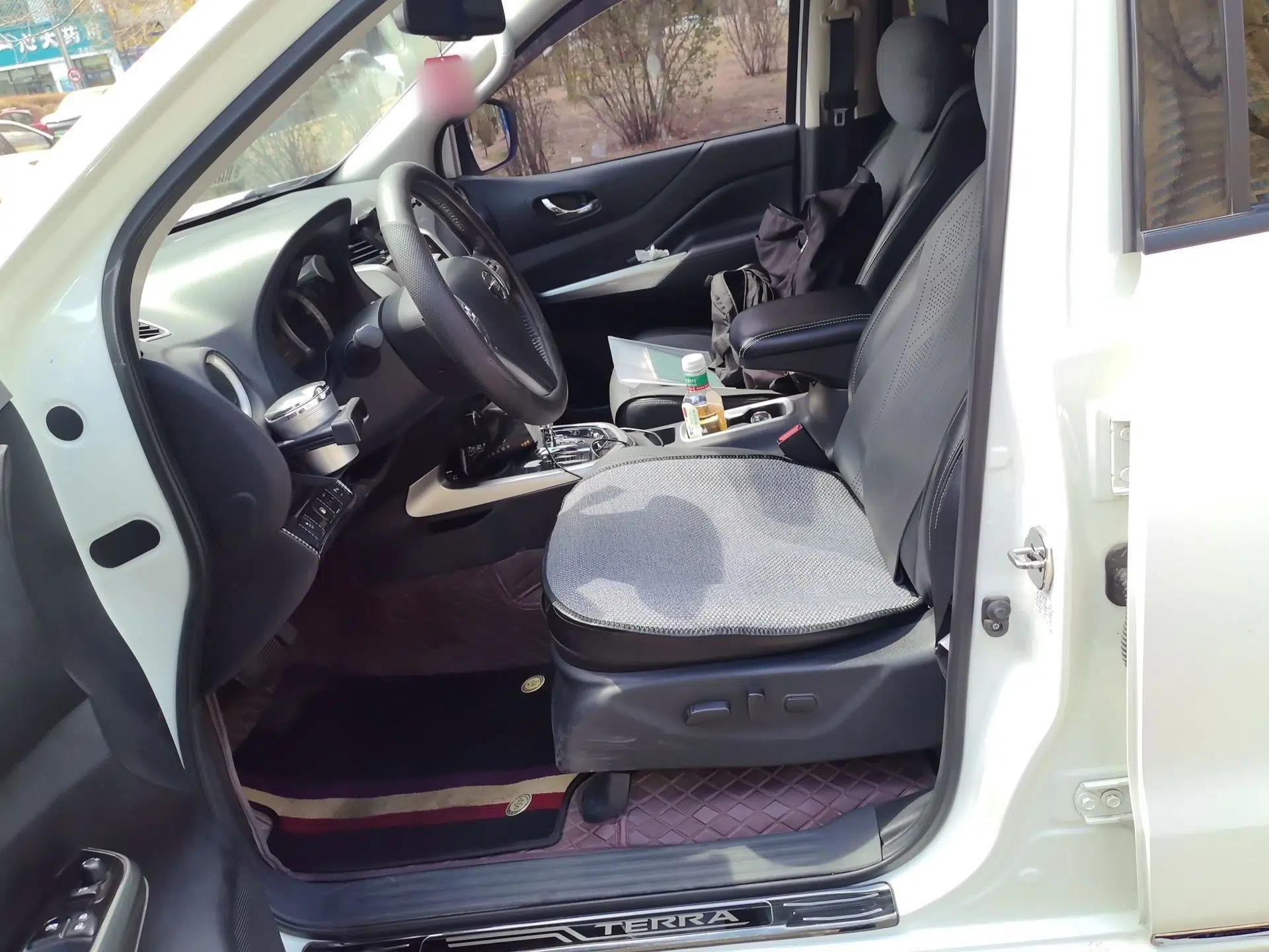 Nissan Terra 2020 2.5L XV 4WD Automatic Four-Wheel Drive Flagship Edition — миниатюра 14