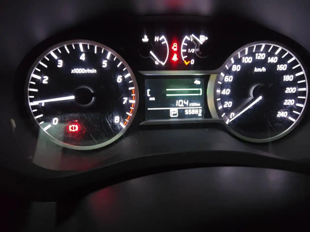 Nissan Lannia 2016 1.6L CVT Smart Cool Edition — миниатюра 9