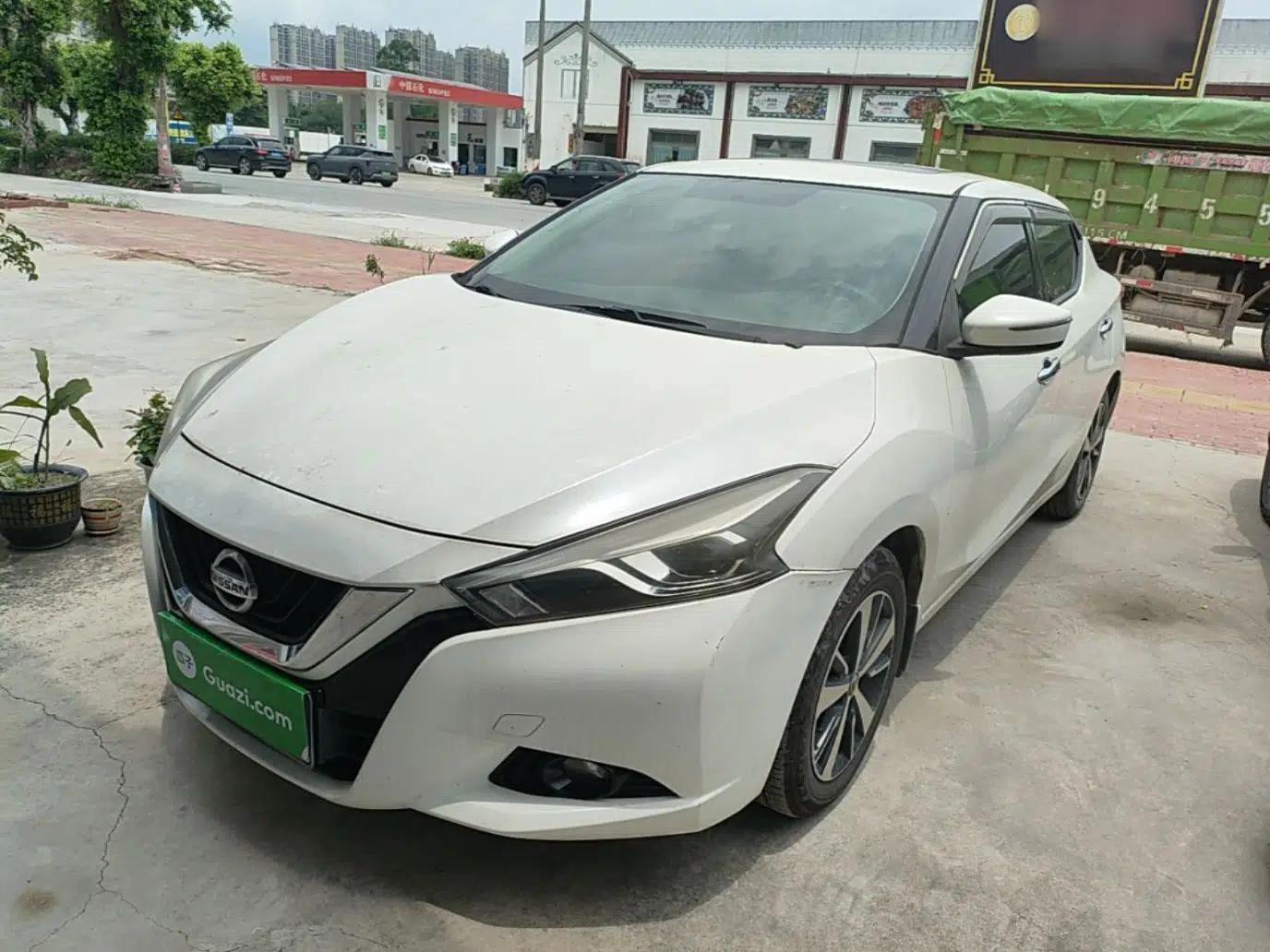 Nissan Lannia 2016 1.6L CVT Cool Edition — миниатюра 1