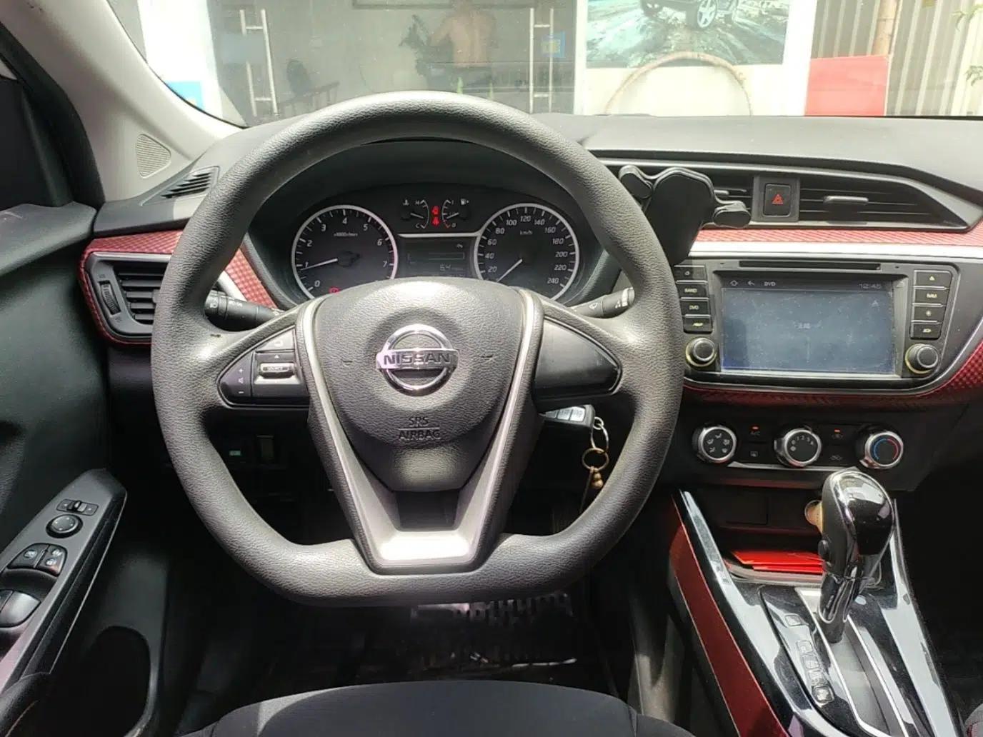 Nissan Lannia 2016 1.6L CVT Cool Edition — миниатюра 13