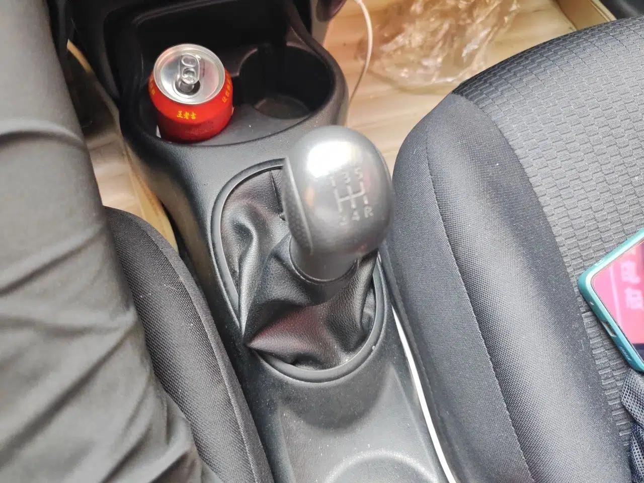 Nissan March 2010 1.5L Manual E-Xuan Edition — миниатюра 15