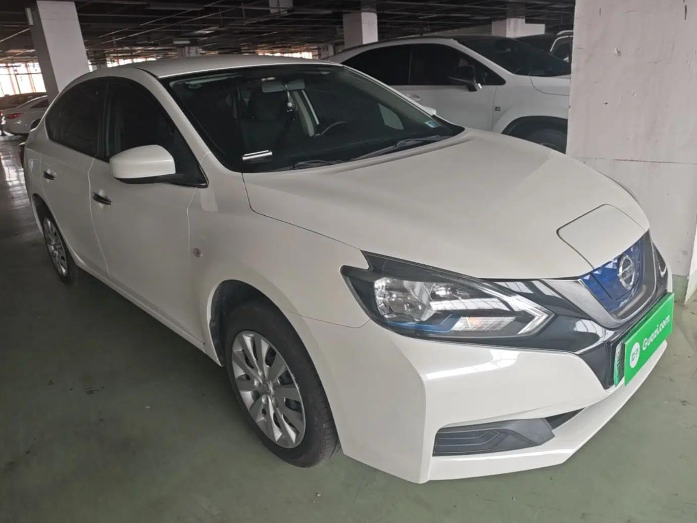 Nissan Sylphy EV 2018 Smart Edition — миниатюра 3