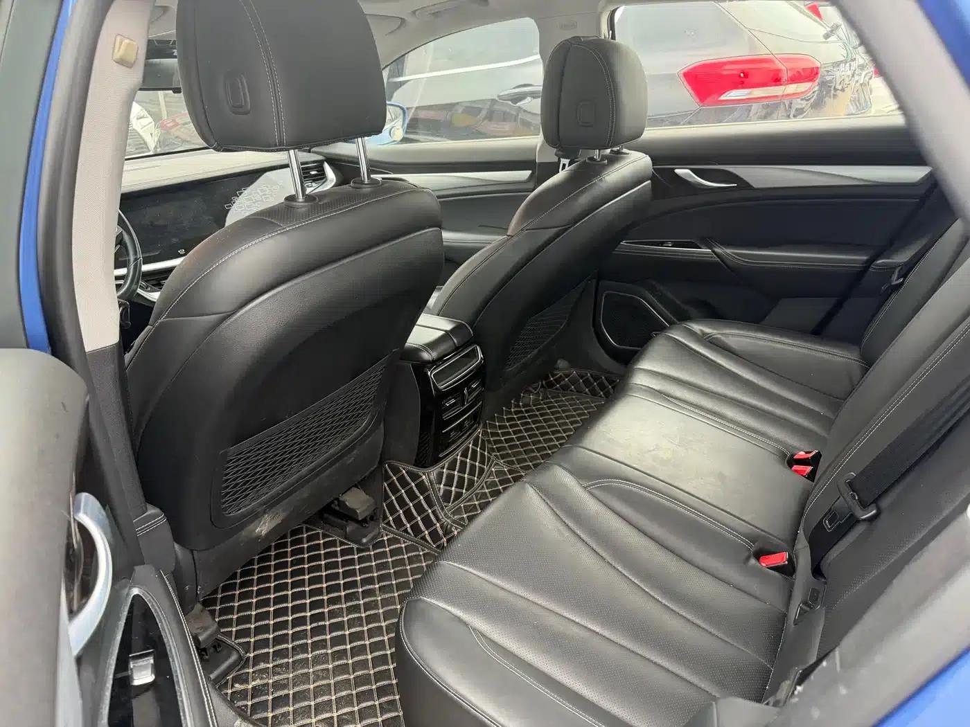 Geely Borui New Energy 2018 1.5T PHEV Yaoyue Edition — миниатюра 5