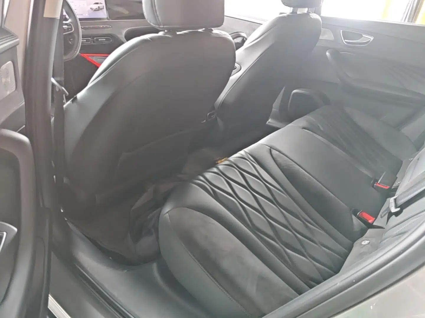 Roewe D7 2023 DMH 125km Flagship Edition — миниатюра 19
