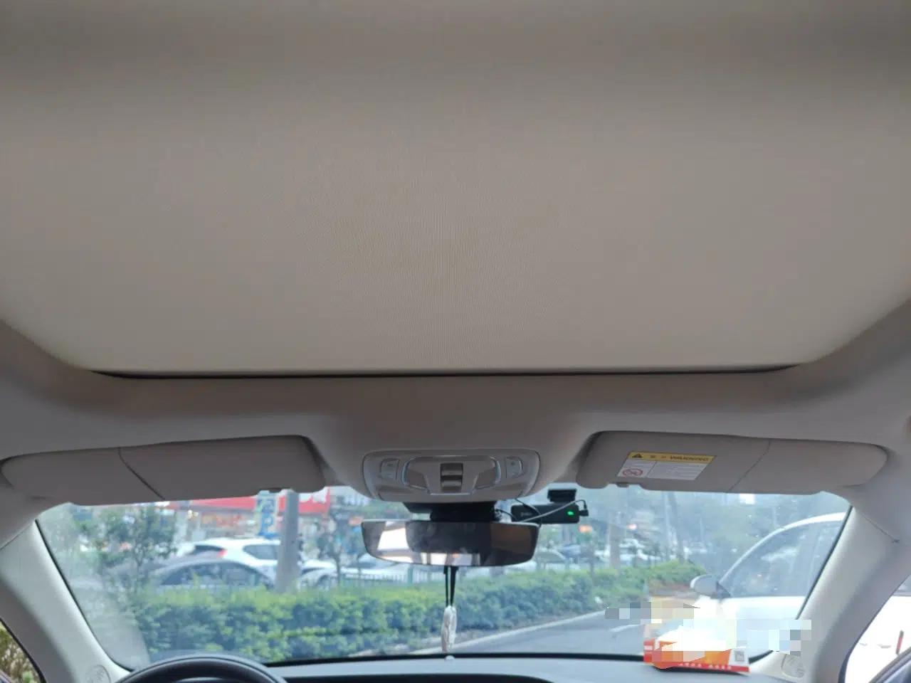 Roewe D7 2023 DMH 125km Excellence Edition — миниатюра 15