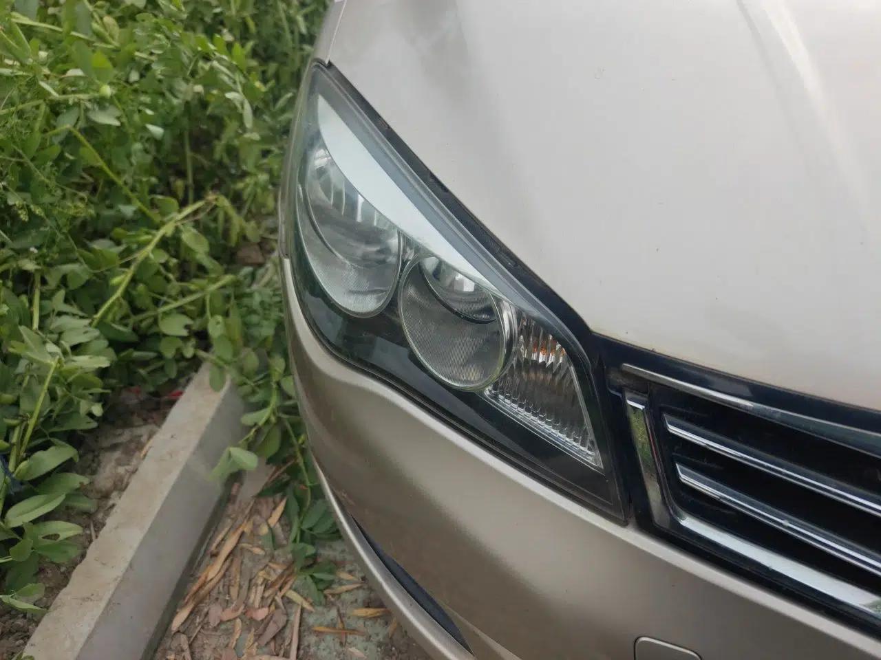 Roewe 350 2015 1.5L Manual Luxury Sunroof Edition — миниатюра 7