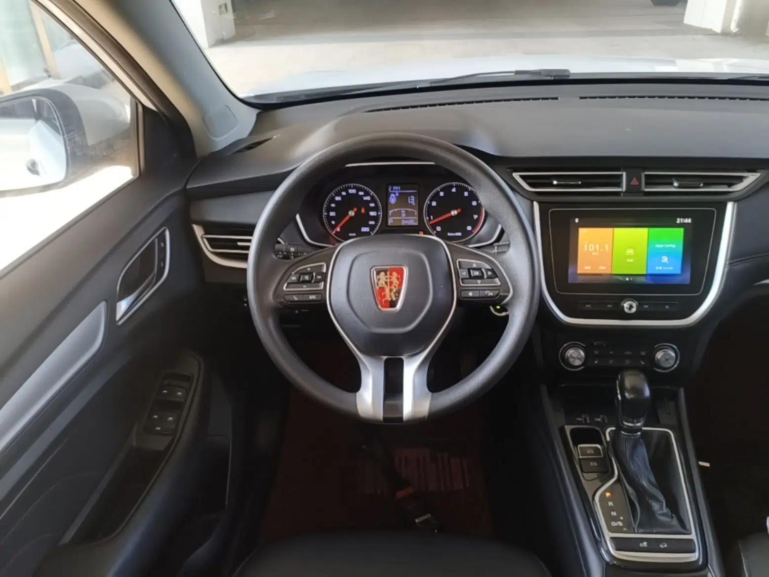 Roewe RX3 2018 1.6L CVT Flagship Edition — миниатюра 13