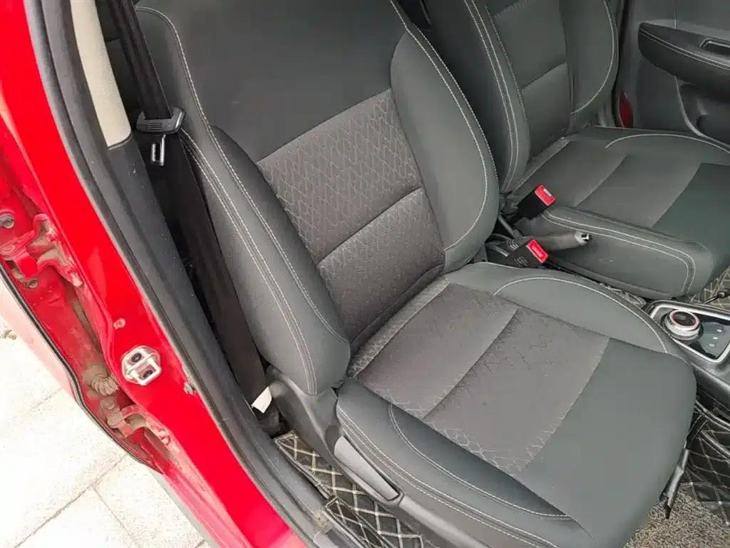 JAC iEV6E 2019 Youth Edition iEV6E Luxury Model — миниатюра 25