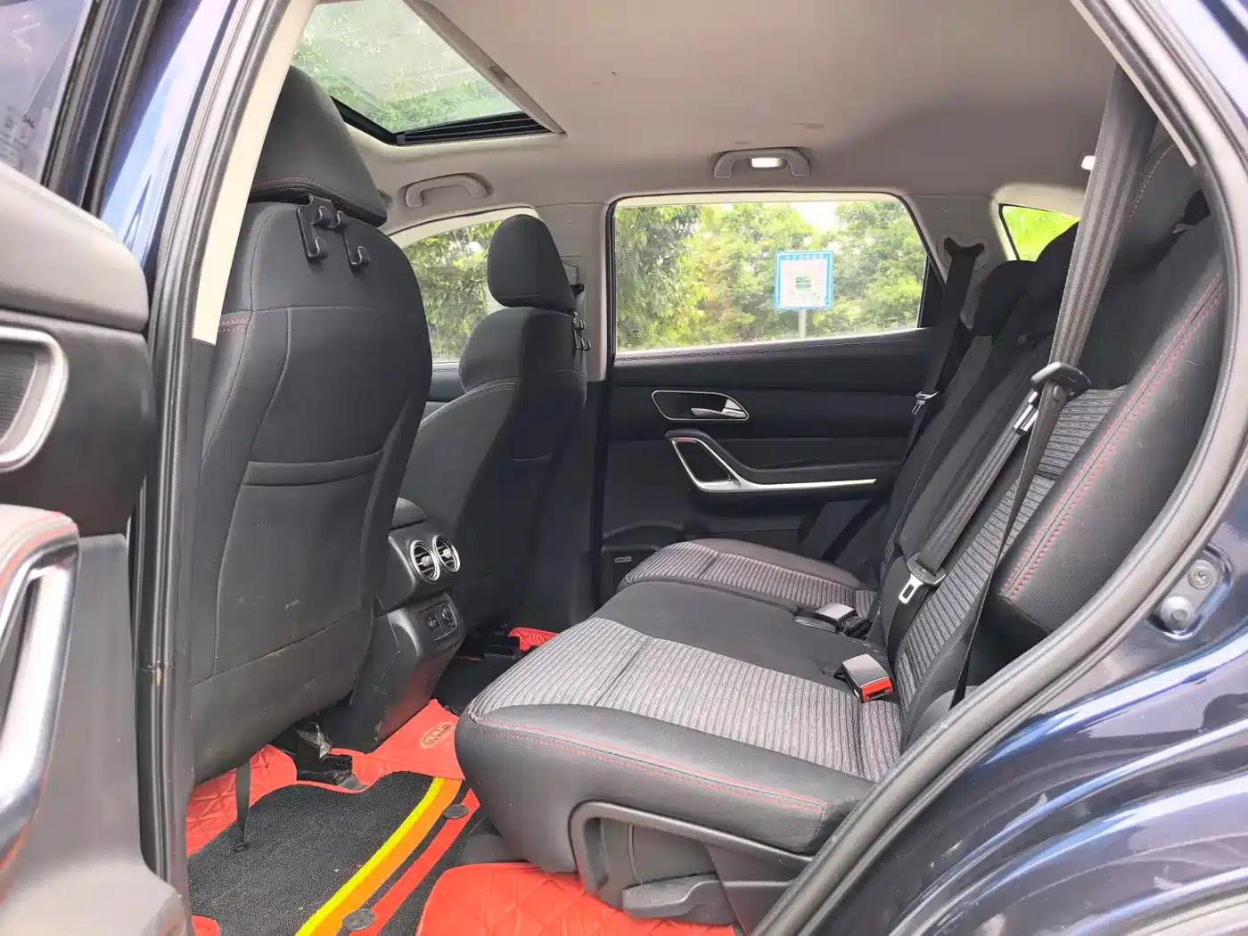 Refine S7 2018 Sport Edition 1.5T Automatic Comfort 5-seater — миниатюра 16