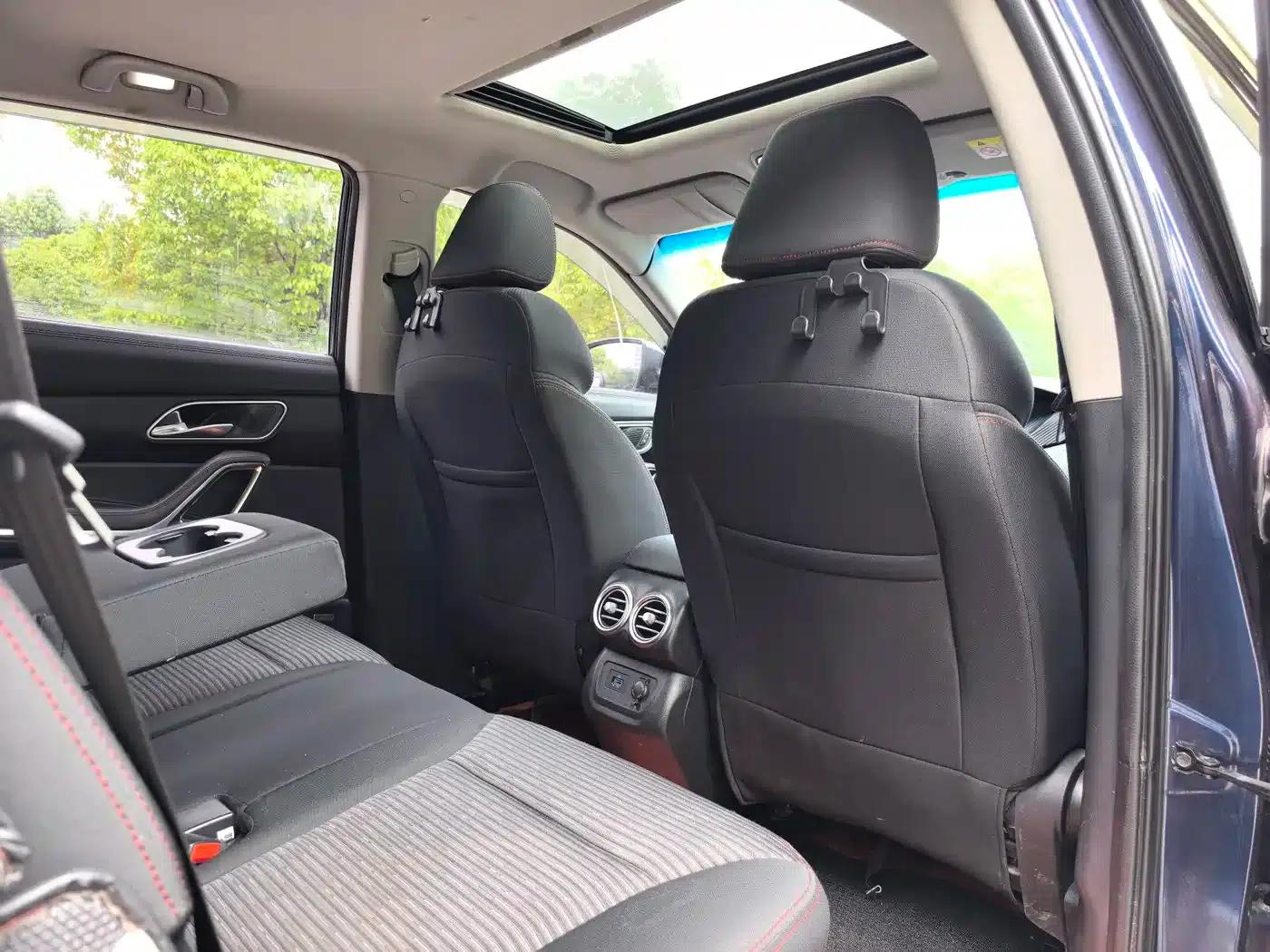 Refine S7 2018 Sport Edition 1.5T Automatic Comfort 5-seater — миниатюра 19