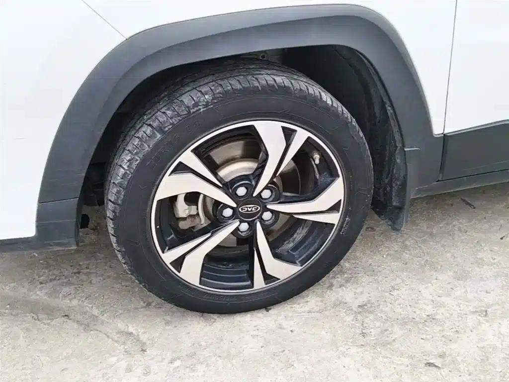 Jiayue X4 2020 1.5T CVT Elite — миниатюра 23