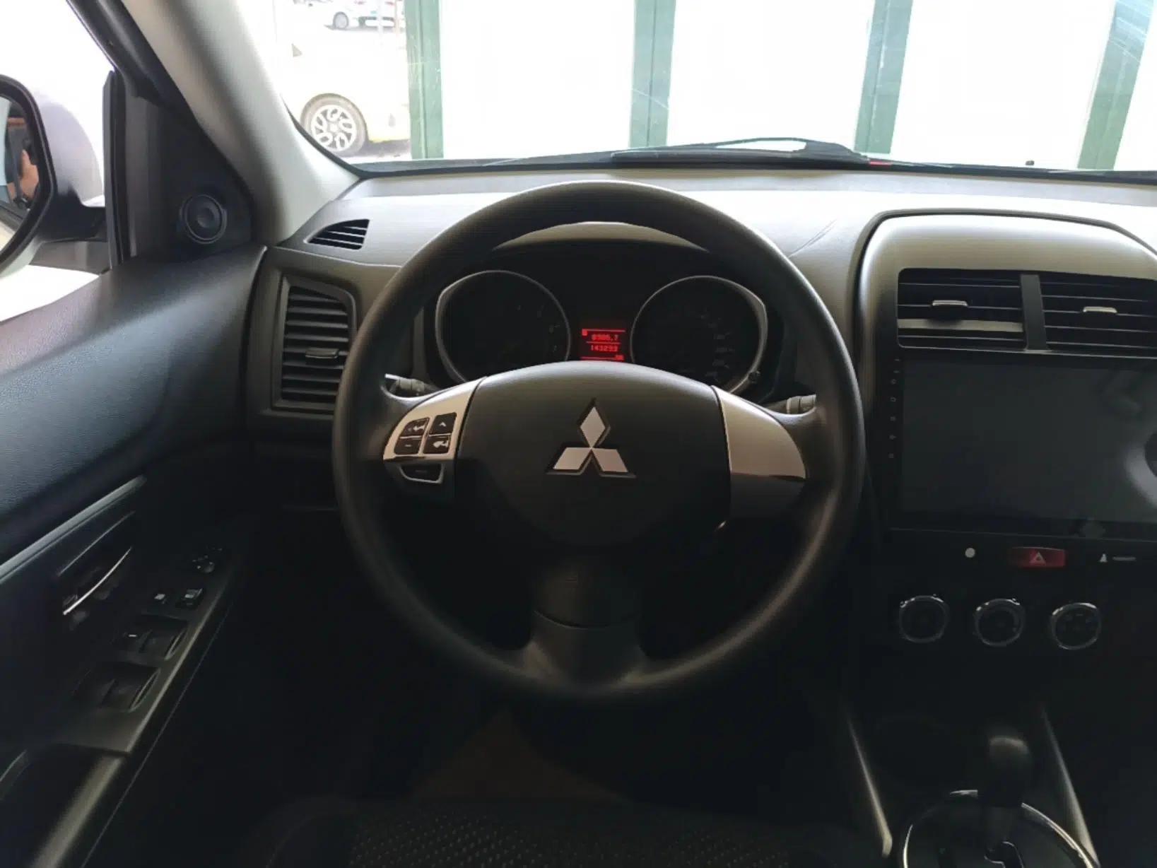 Mitsubishi ASX 2013 2.0L CVT Two-Wheel Drive Elite Edition — миниатюра 15