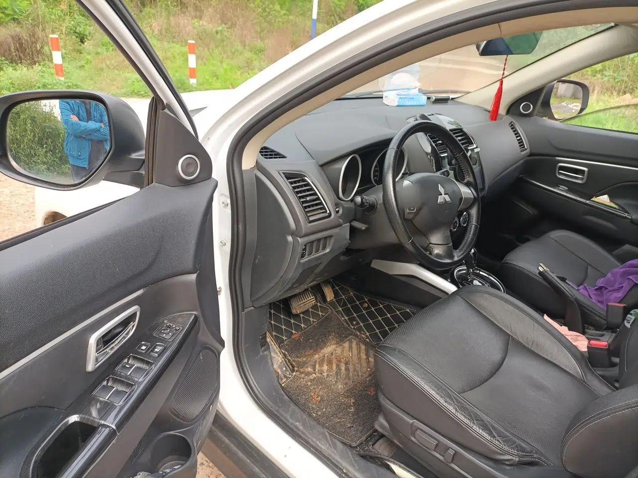 Mitsubishi ASX 2018 2.0L CVT Two-Wheel Drive Deluxe Edition — миниатюра 19