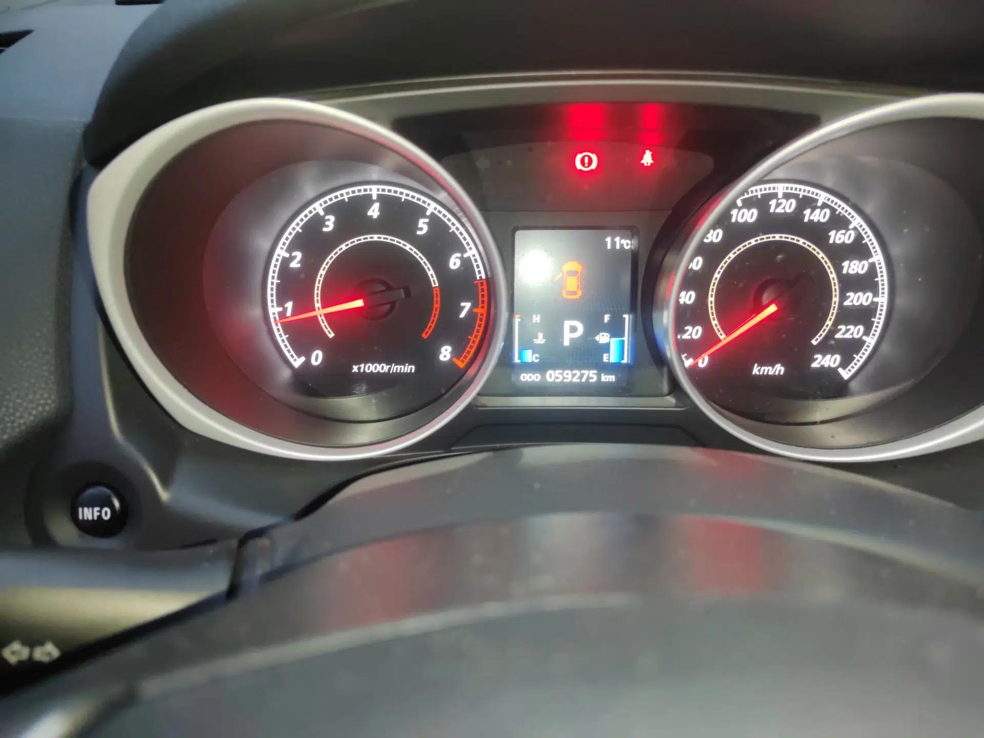 Mitsubishi ASX 2016 2.0L CVT Two-Wheel Drive Navigation Edition — миниатюра 11