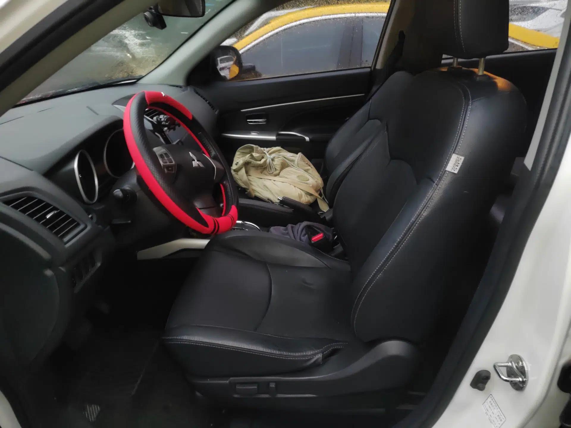 Mitsubishi ASX 2016 2.0L CVT Two-Wheel Drive Navigation Edition — миниатюра 14