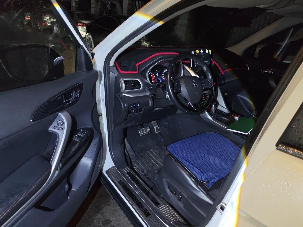 Mitsubishi Eclipse Cross 2019 1.5T CVT Two-Wheel Drive Belief Edition China VI Standard — миниатюра 17