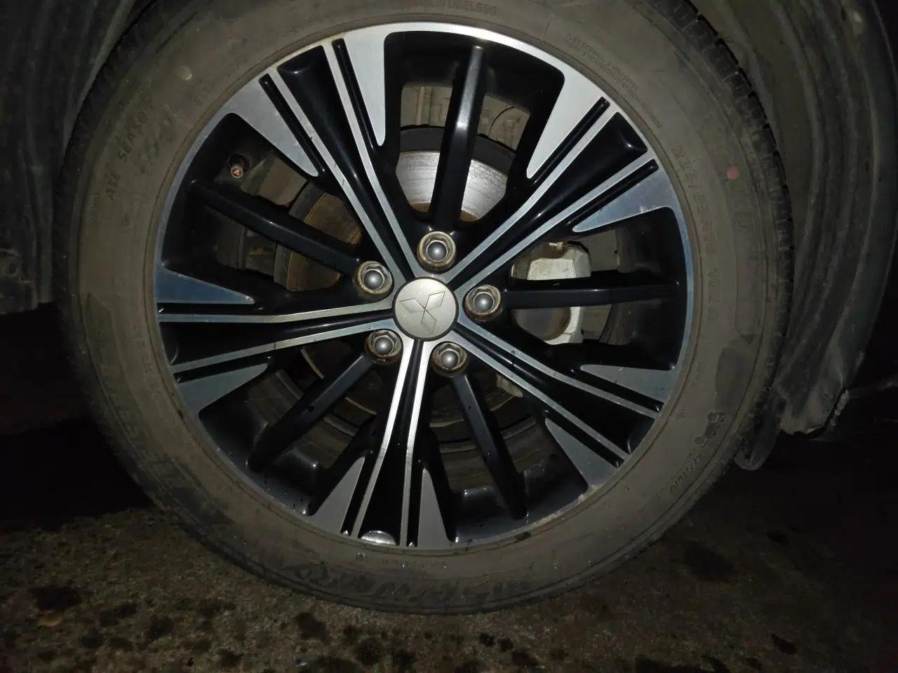 Mitsubishi Eclipse Cross 2019 1.5T CVT Two-Wheel Drive Belief Edition China VI Standard — миниатюра 8