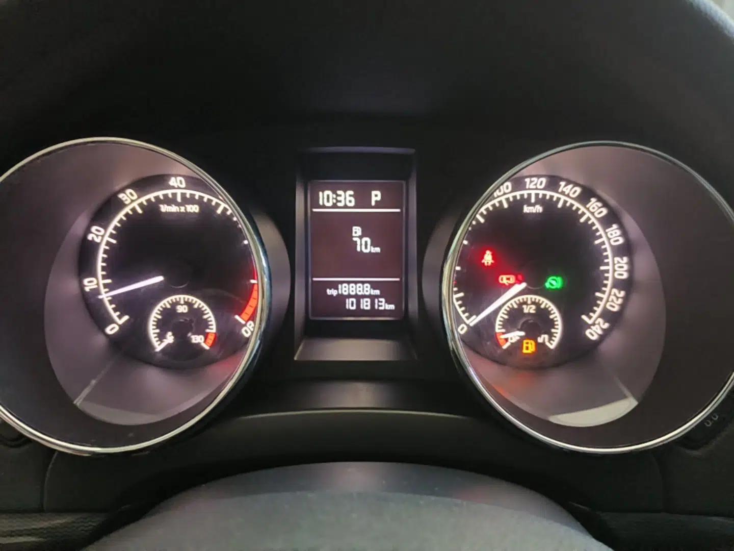 Skoda Yeti 2016 1.4TSI DSG Advanced Edition — миниатюра 15