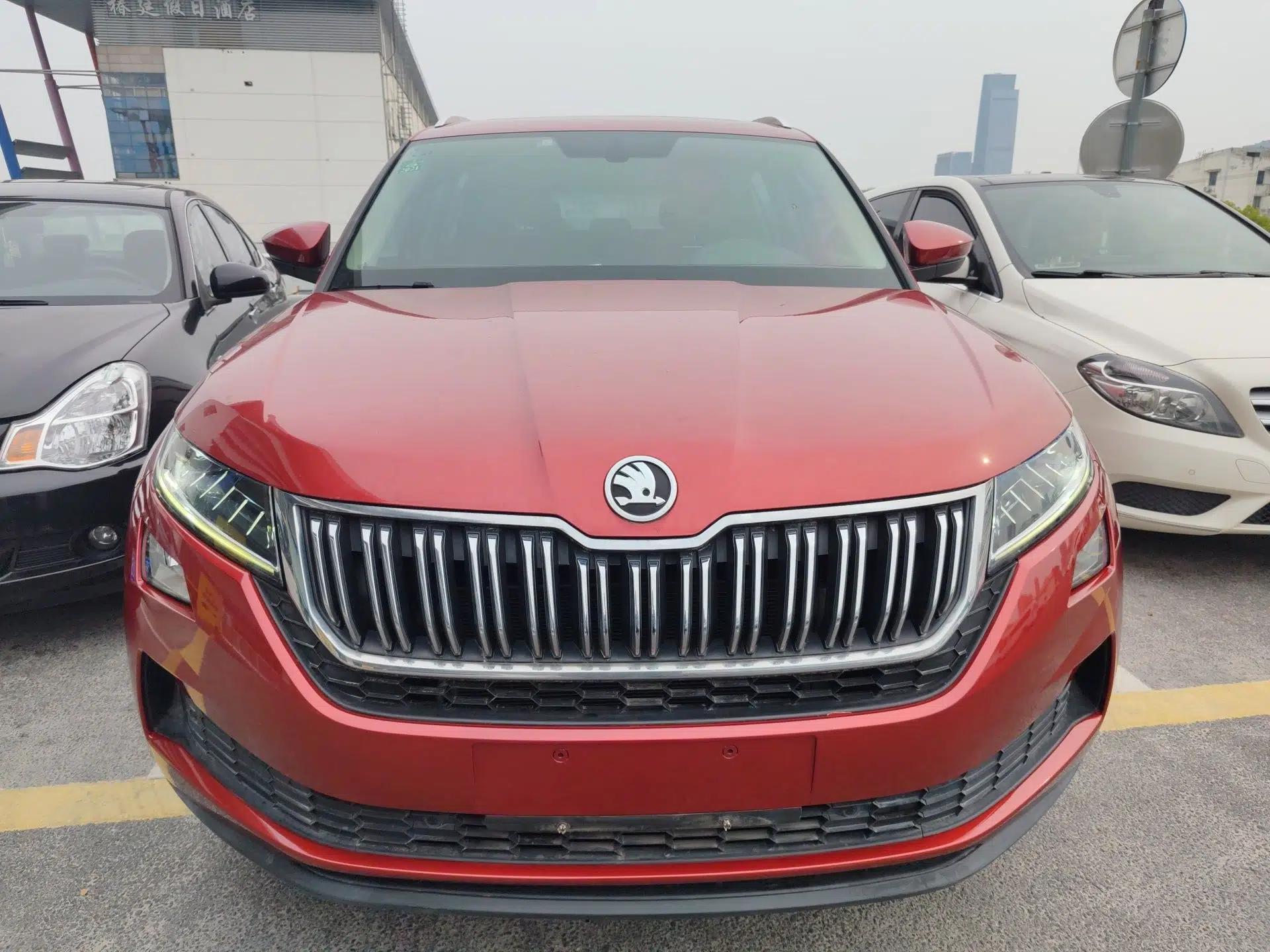 Skoda Kodiaq GT 2019 TSI330 Two-Wheel-Drive Luxury Edition China VI Standard — миниатюра 2