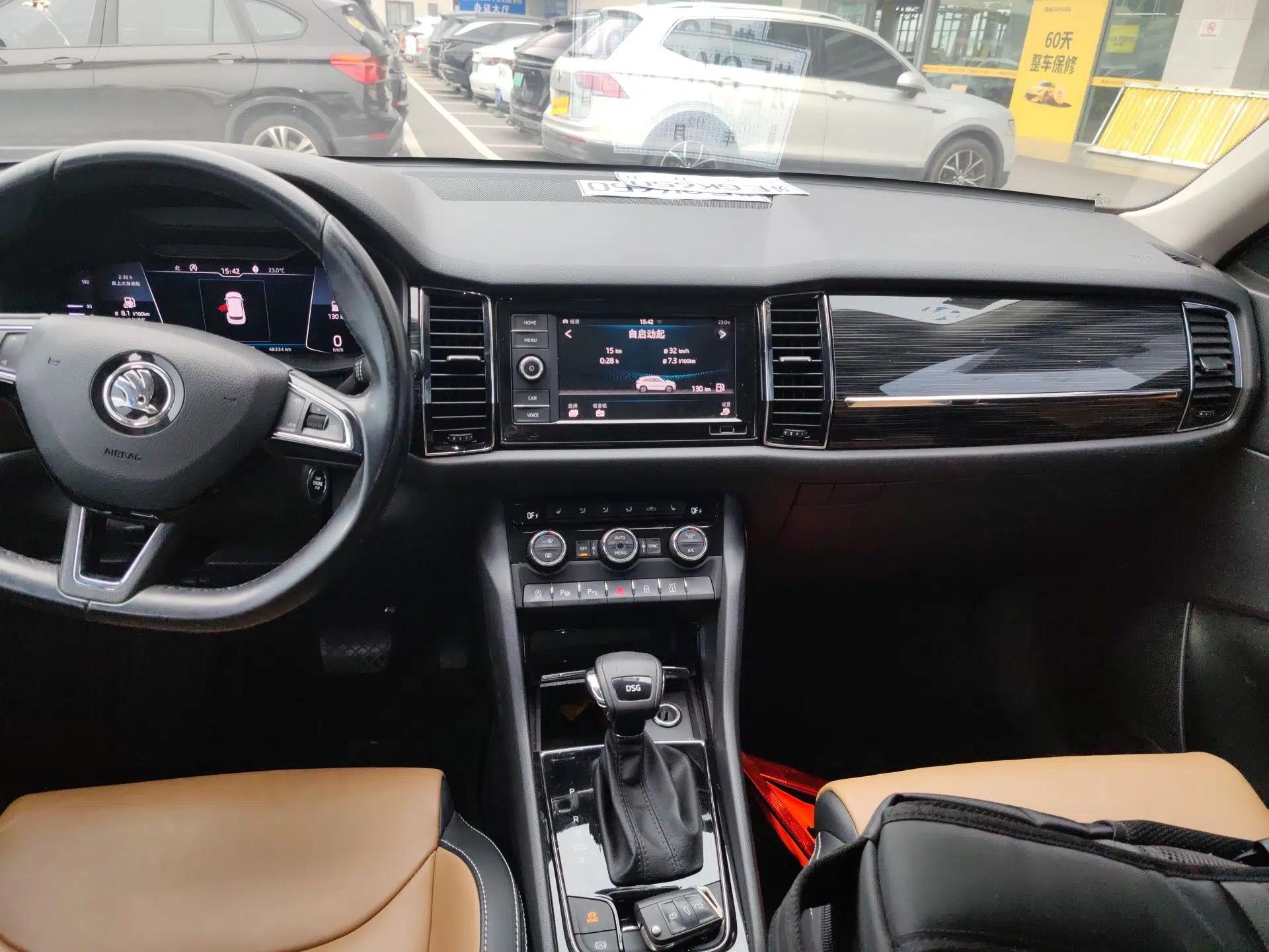 Skoda Kodiaq GT 2019 TSI330 Two-Wheel-Drive Luxury Edition China VI Standard — миниатюра 16