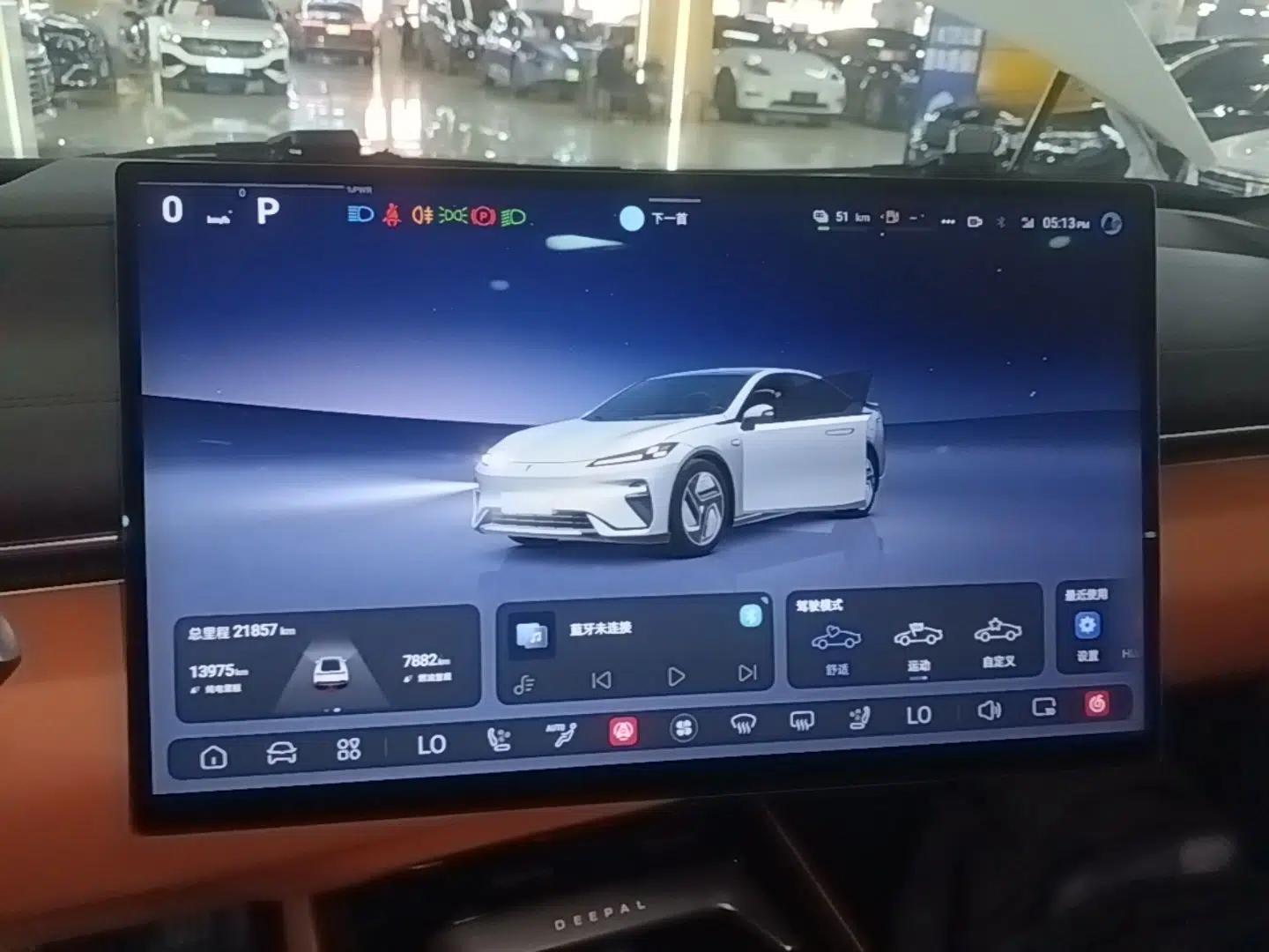 Deepal L07 2024 230Max Qiankun Intelligent Driving ADS SE Range-Extended Version — миниатюра 14