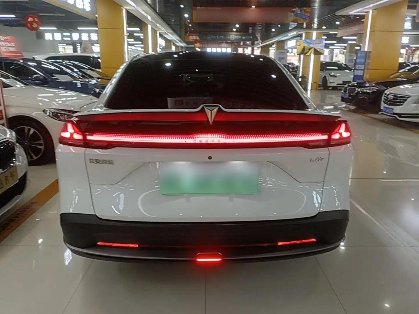 Deepal L07 2024 230Max Qiankun Intelligent Driving ADS SE Range-Extended Version — миниатюра 3