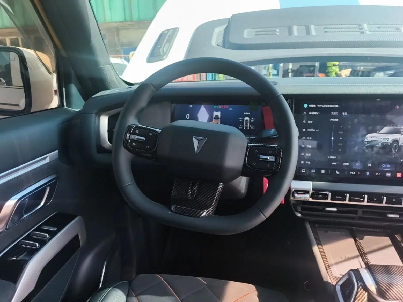 Deepal G318 2025 Worry-Free Cross-Country Edition Four-Wheel Drive Distant Mountains Version — миниатюра 13