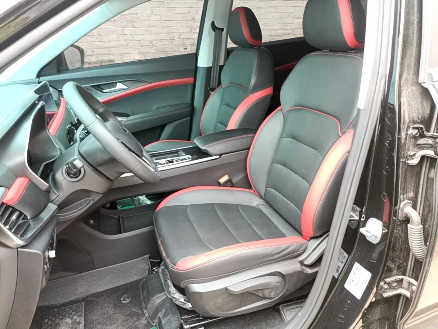 SOL X8 2021 300T DCT Panoramic Luxury Edition 5 Seats — миниатюра 18