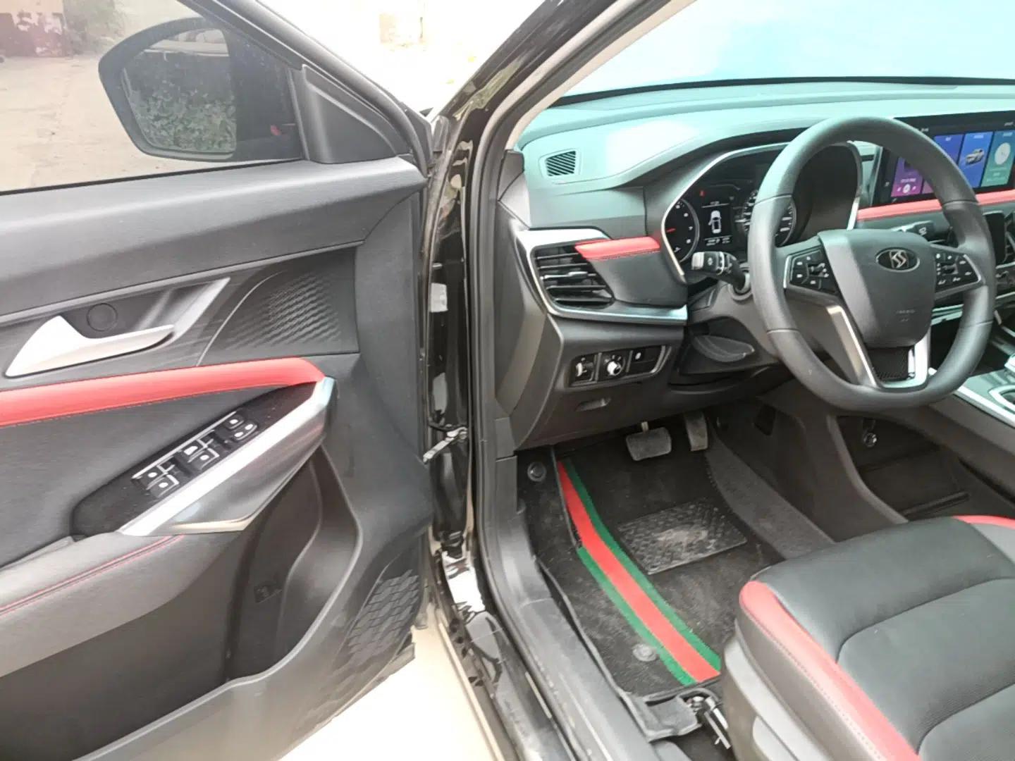 SOL X8 2021 300T DCT Panoramic Luxury Edition 5 Seats — миниатюра 19