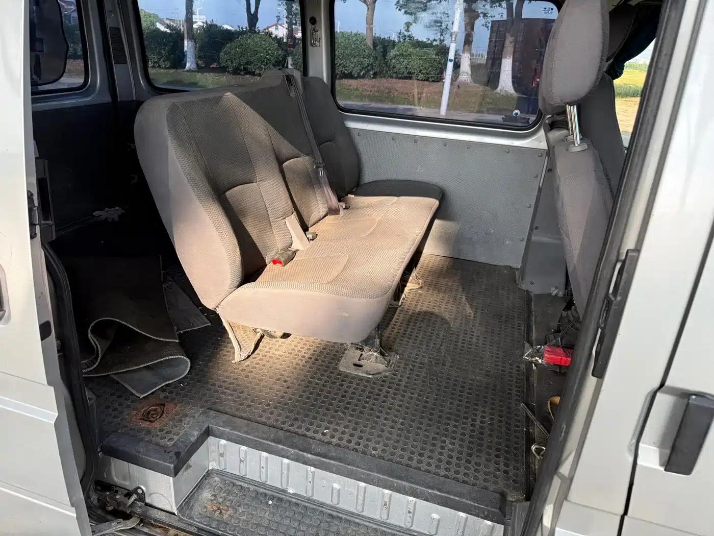 Teshun 2021 2.8T Space King Standard Short Wheelbase Mid-High Roof 6-Seater Diesel National VI JX493 — миниатюра 8